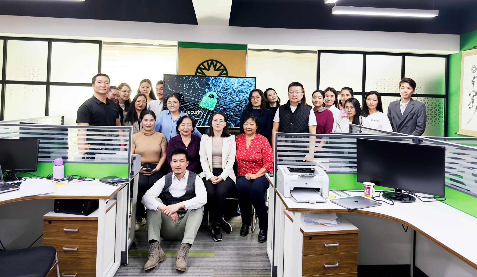 “Орчин цагийн бие хамгаалах урлаг буюу мэдээллийн аюулгүй байдал” сэдэвт сургалт зохион байгууллаа