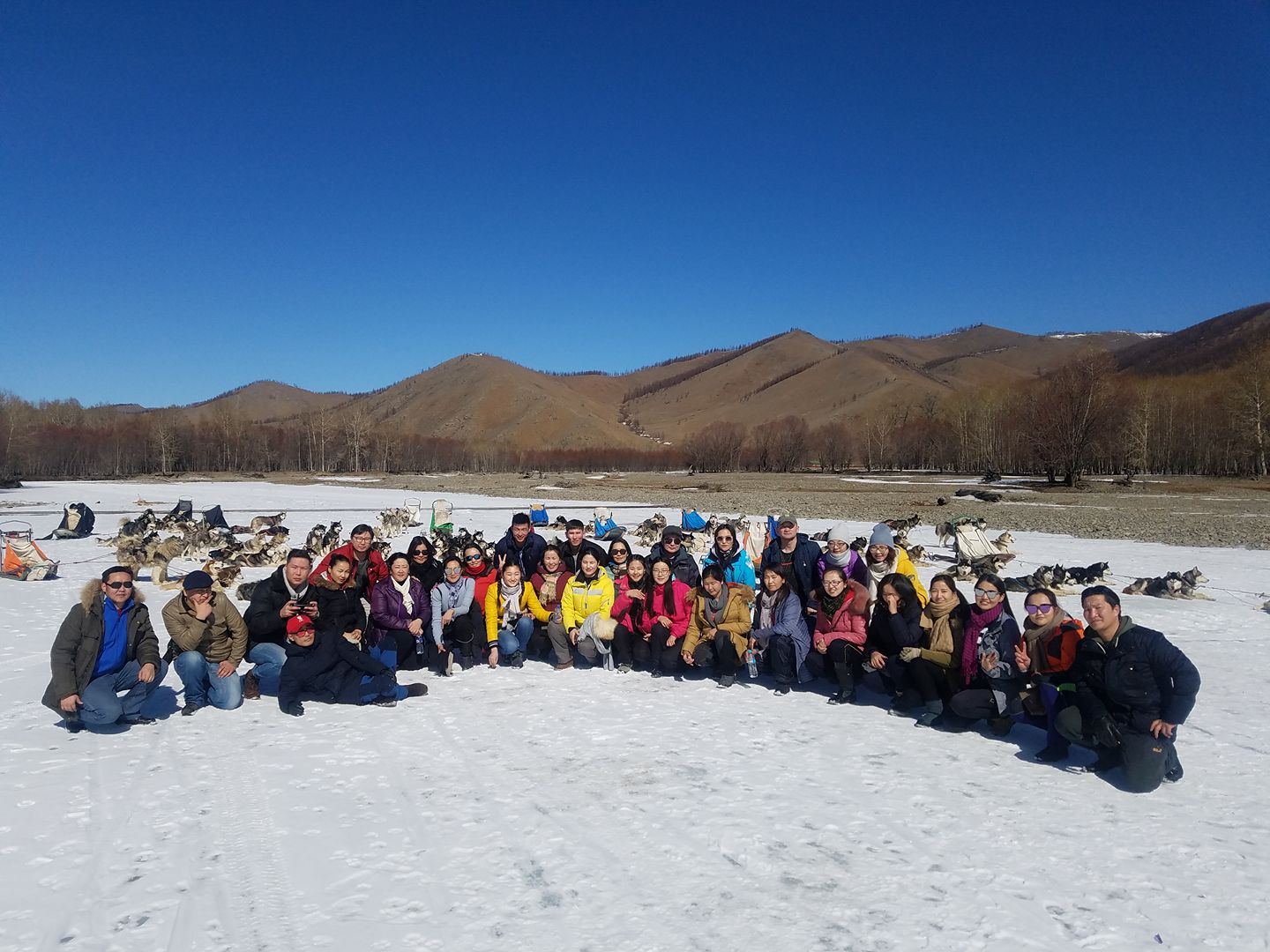 МЭЖИК ГРУППИЙН АЖИЛТНУУДЫН АЯЛАЛ, АМРАЛТ
