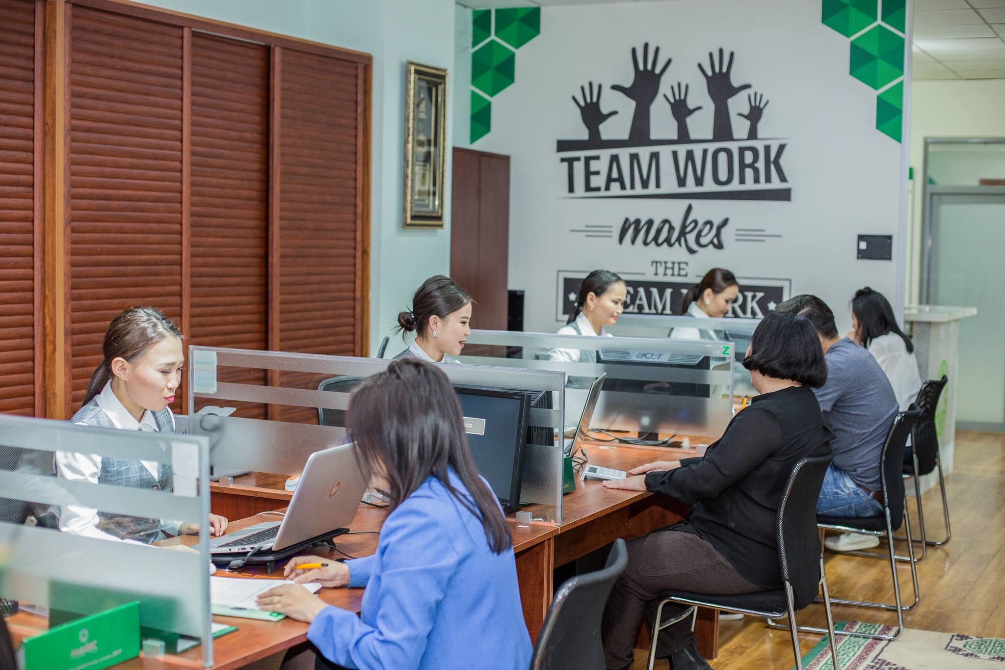 Татварын зөвлөх үйлчилгээний харилцагчдын уулзалт